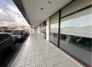 Loja para Venda em Pedroso e Seixezelo