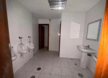Loja para Venda em Cedofeita, Santo Ildefonso, Sé, Miragaia, São Nicolau e Vitória