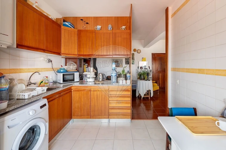 Apartamento T1 para Venda em Lagos (São Sebastião e Santa Maria) Foto 6