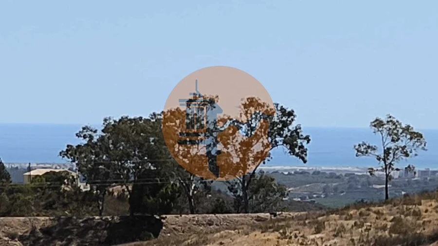 Terreno para Venda em Tavira (Santa Maria e Santiago)
