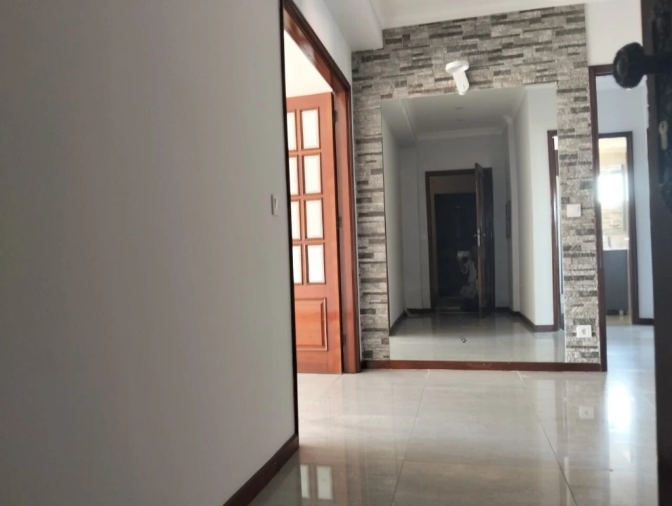Apartamento T3 para Venda em Paços de Brandão Foto 24