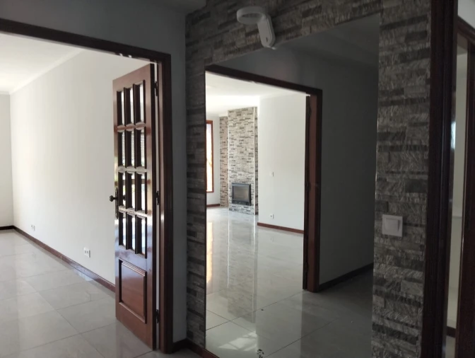 Apartamento T3 para Venda em Paços de Brandão Foto 14