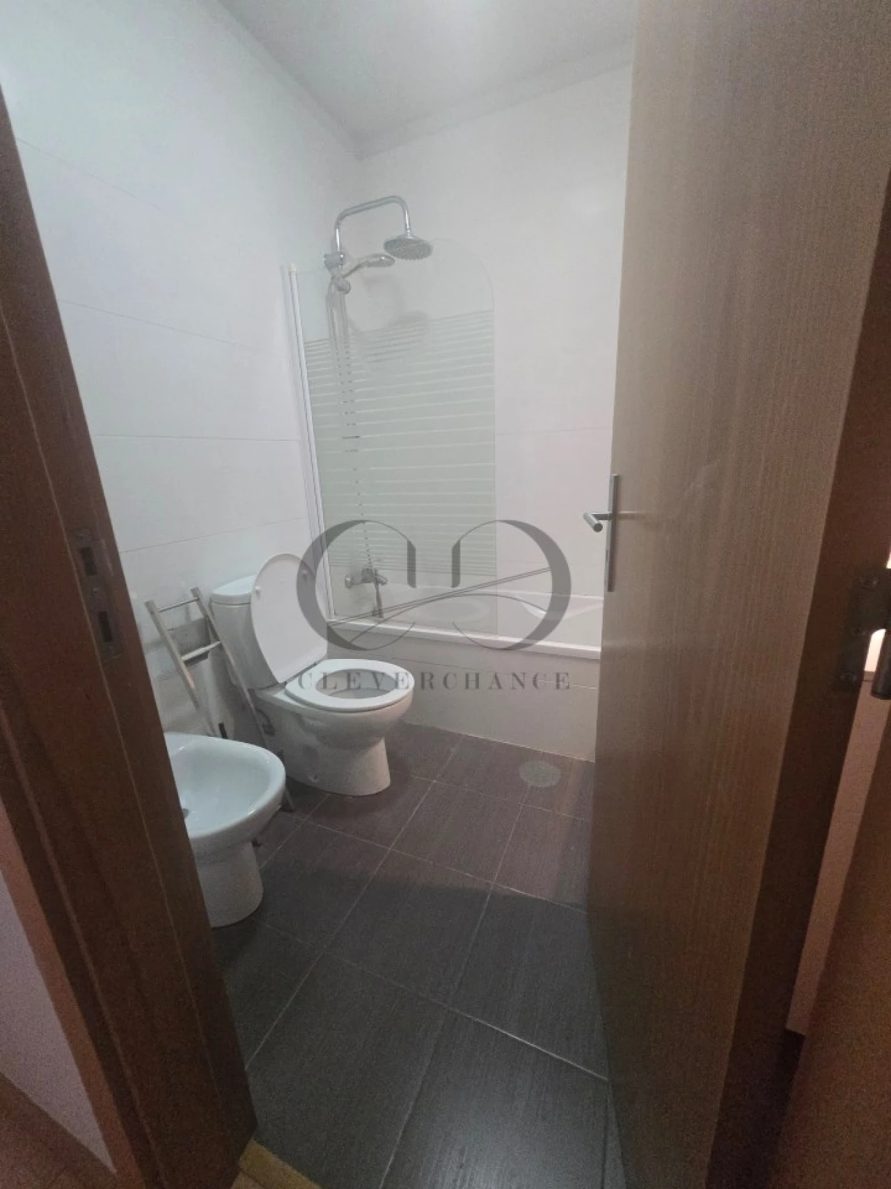 Apartamento T1 para Venda em Bonfim Foto 6