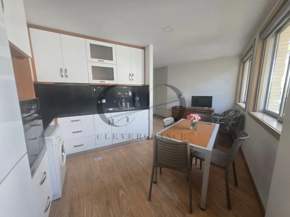 Apartamento T1 para Venda em Bonfim Foto 1