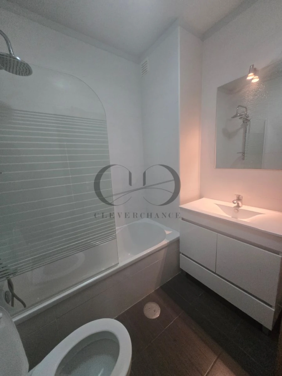 Apartamento T1 para Venda em Bonfim Foto 7
