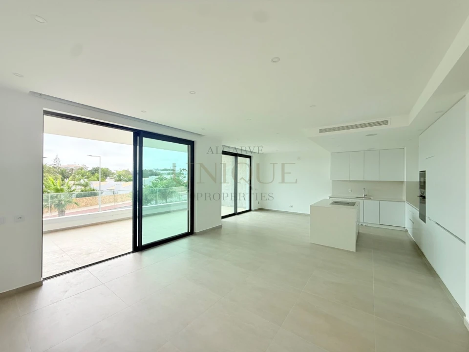 Apartamento T2 para Venda em Lagos (São Sebastião e Santa Maria) Foto 3