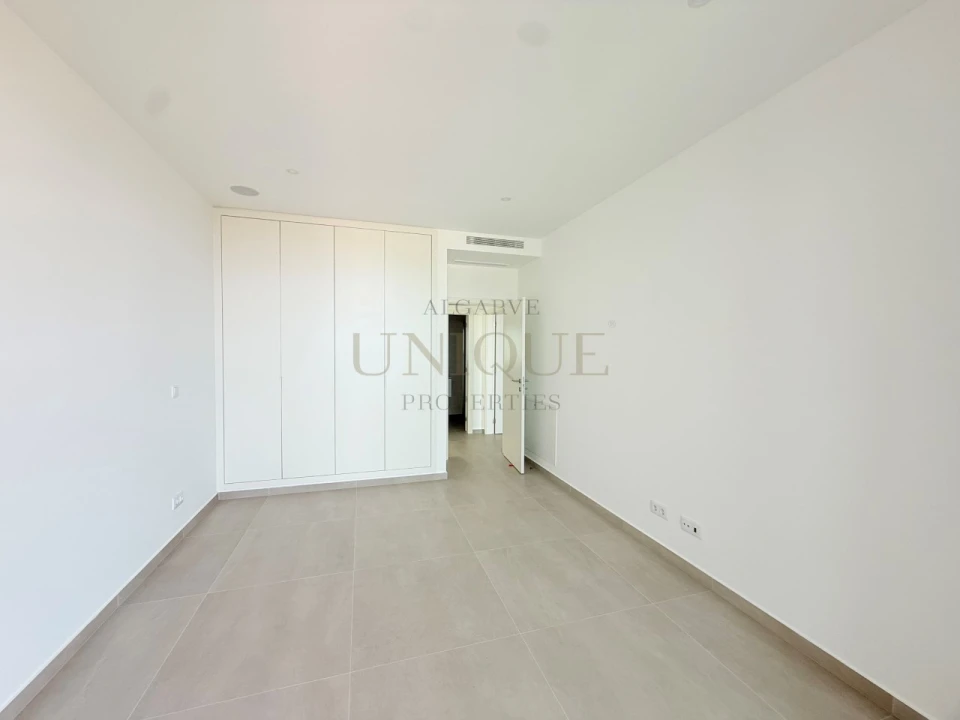Apartamento T2 para Venda em Lagos (São Sebastião e Santa Maria) Foto 9