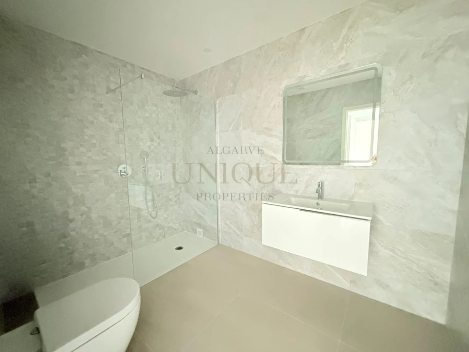 Apartamento T2 para Venda em Lagos (São Sebastião e Santa Maria) Foto 10