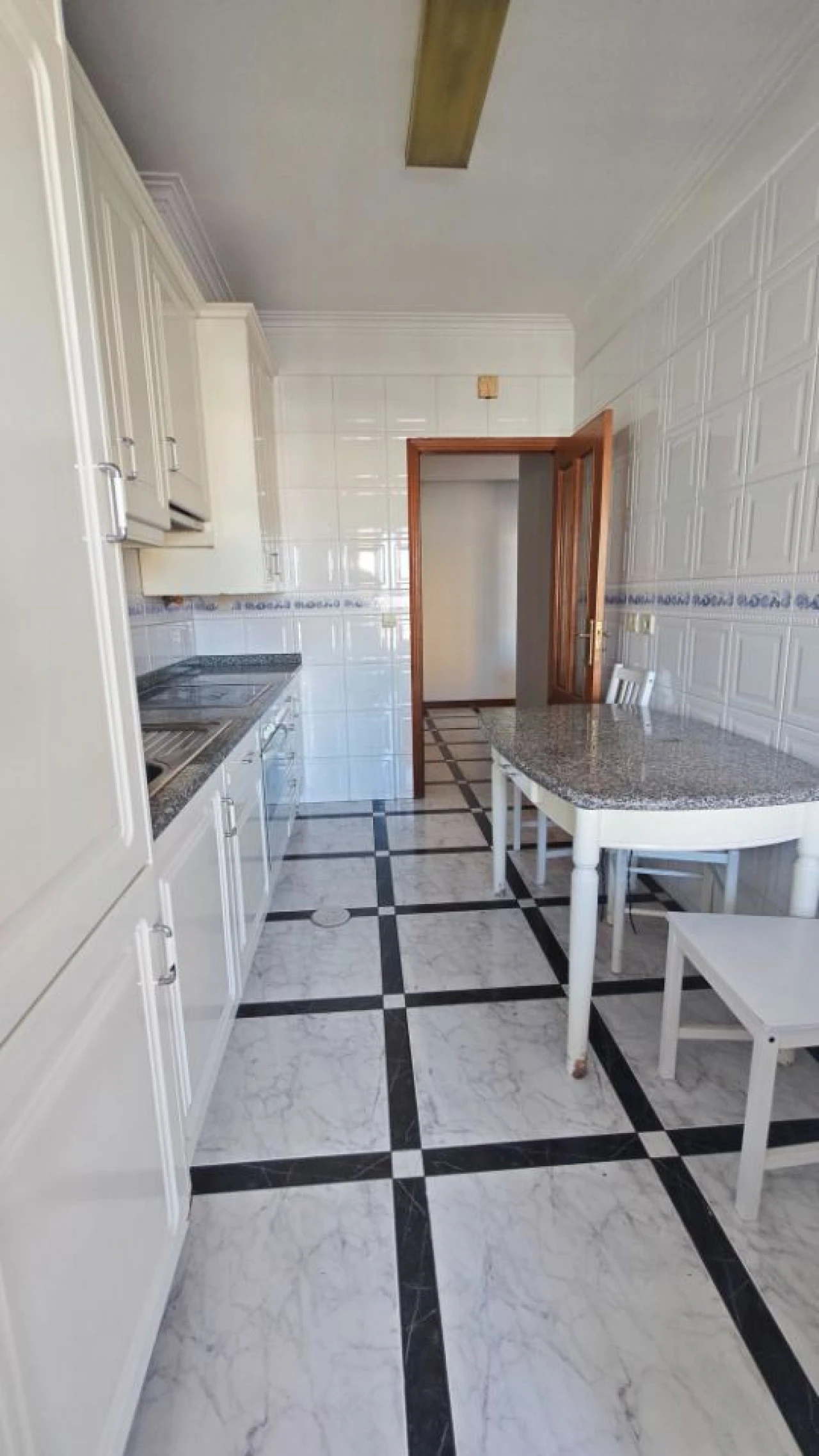 Apartamento T2 para Arrendamento em Mafamude e Vilar do Paraíso Foto 2