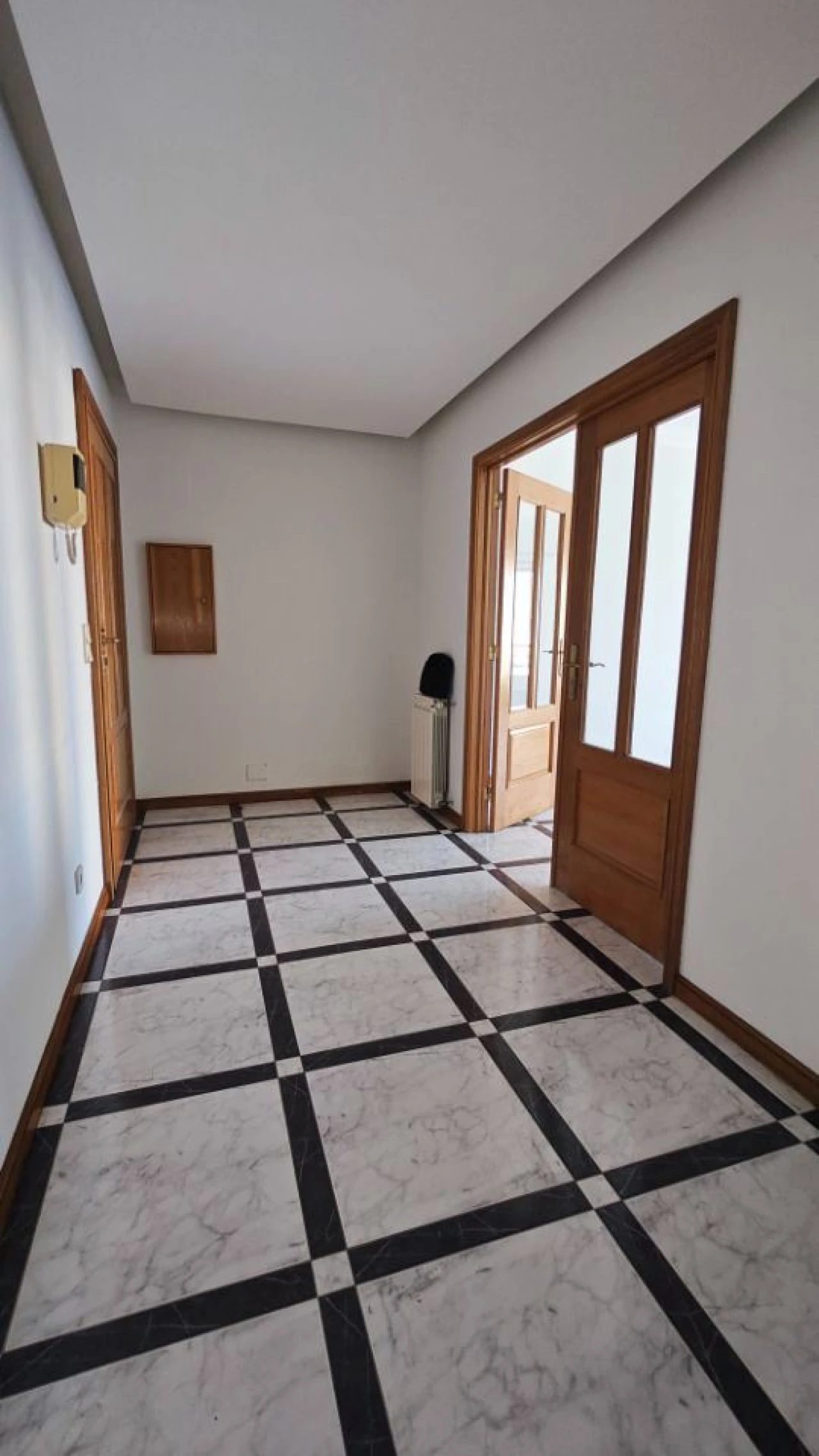 Apartamento T2 para Arrendamento em Mafamude e Vilar do Paraíso Foto 3