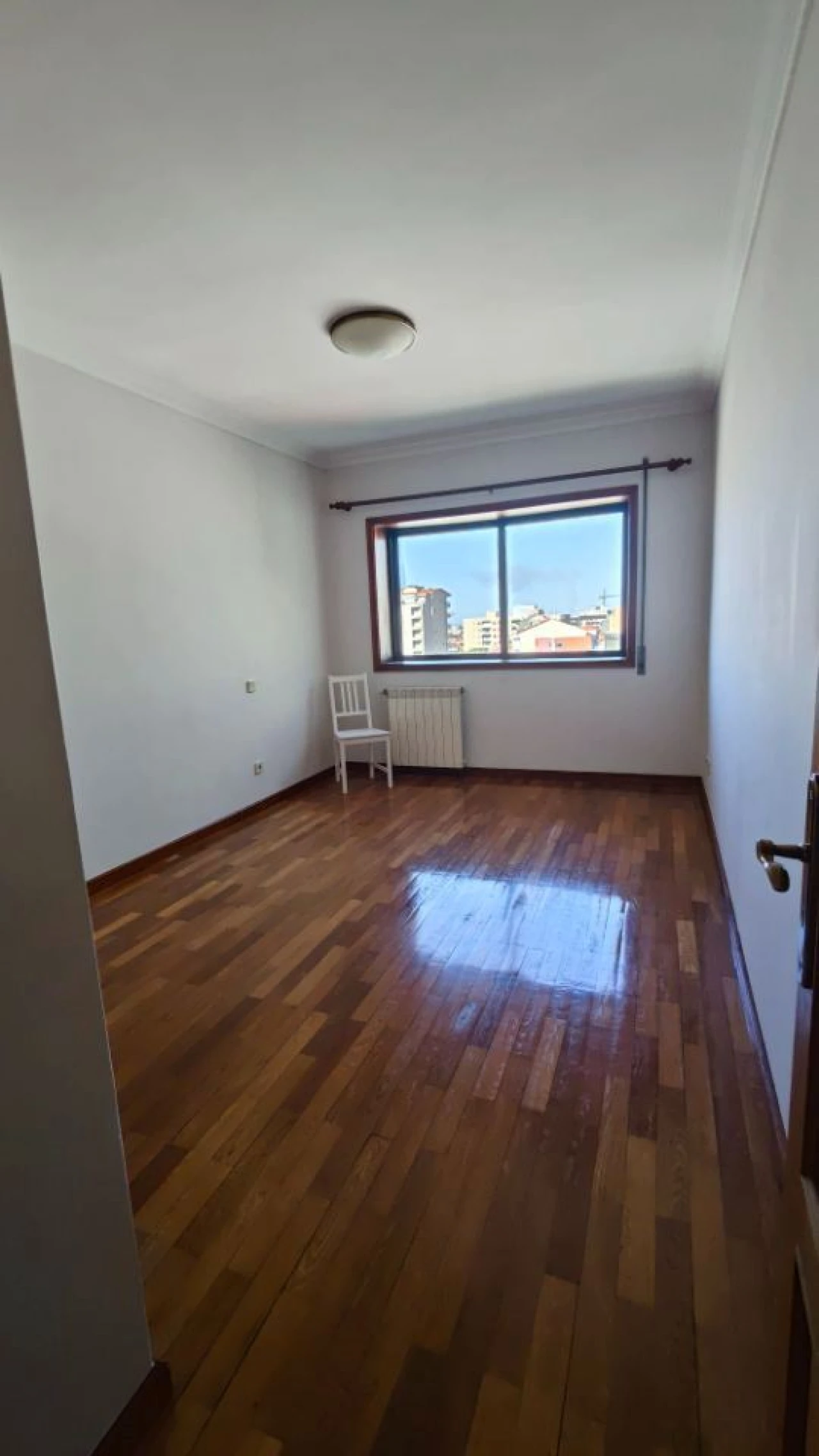 Apartamento T2 para Arrendamento em Mafamude e Vilar do Paraíso Foto 11