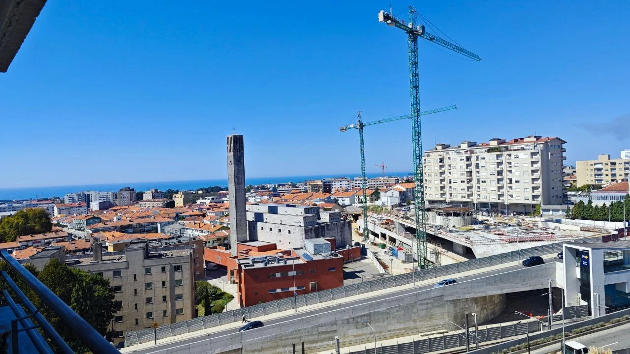 Apartamento T2 para Arrendamento em Mafamude e Vilar do Paraíso Foto 14