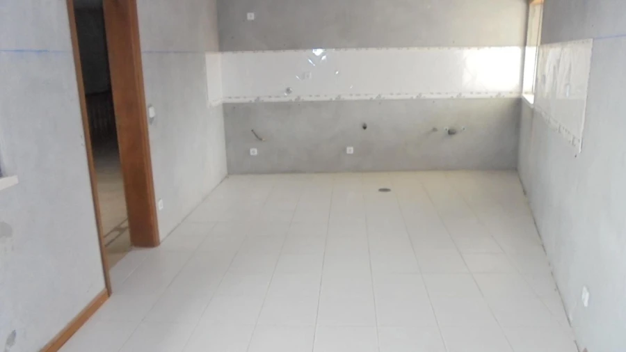 Moradia T3 para Venda em Cadima Foto 4