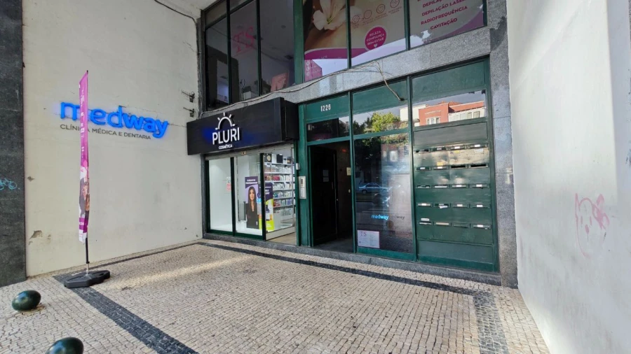 Escritório para Arrendamento em Mafamude e Vilar do Paraíso Foto 9