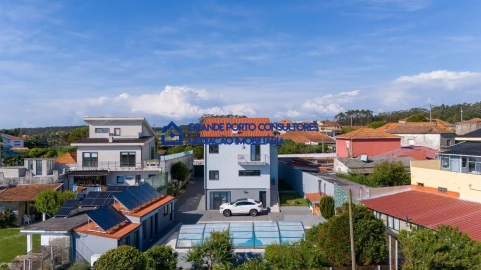 Moradia T4 para Venda em Perafita, Lavra e Santa Cruz do Bispo