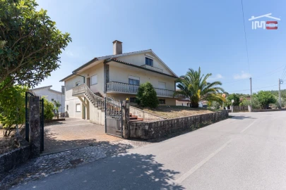 Moradia T4 para Venda em Fatima