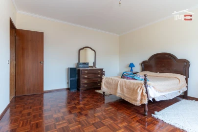 Moradia T4 para Venda em Fatima