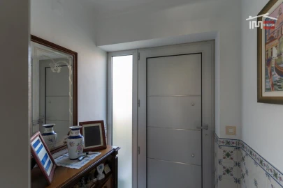 Moradia T6 para Venda em Caranguejeira
