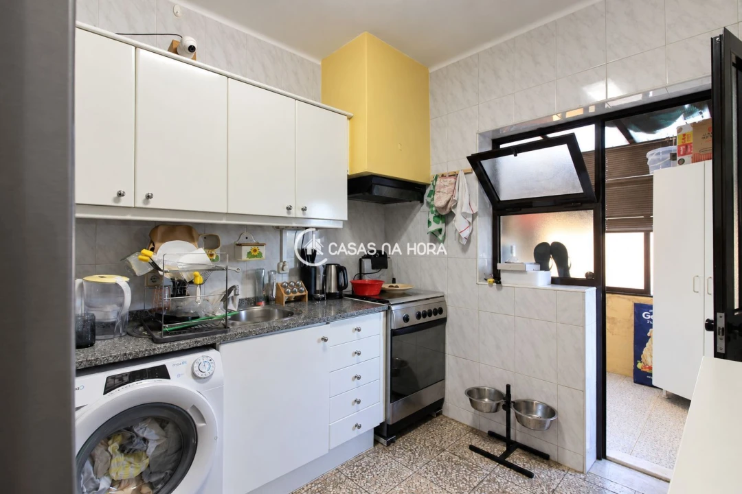 Apartamento T1 para Arrendamento em Canidelo Foto 9