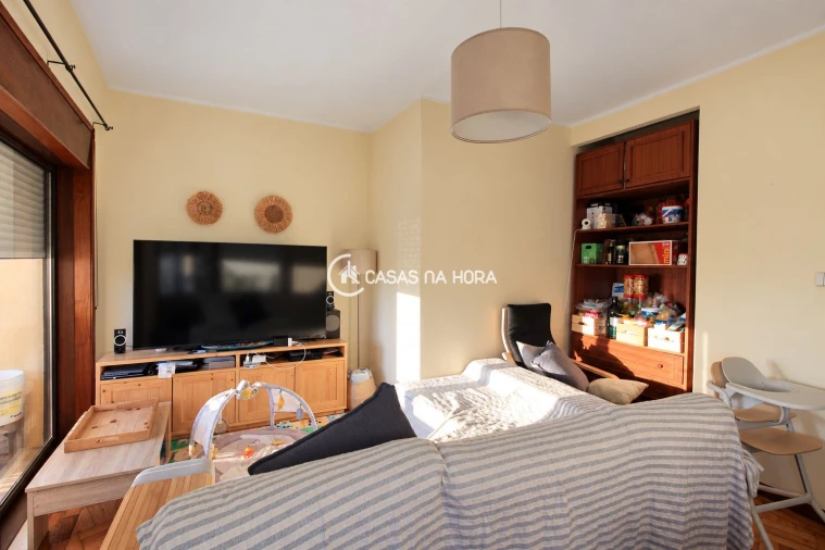 Apartamento T1 para Arrendamento em Canidelo Foto 8