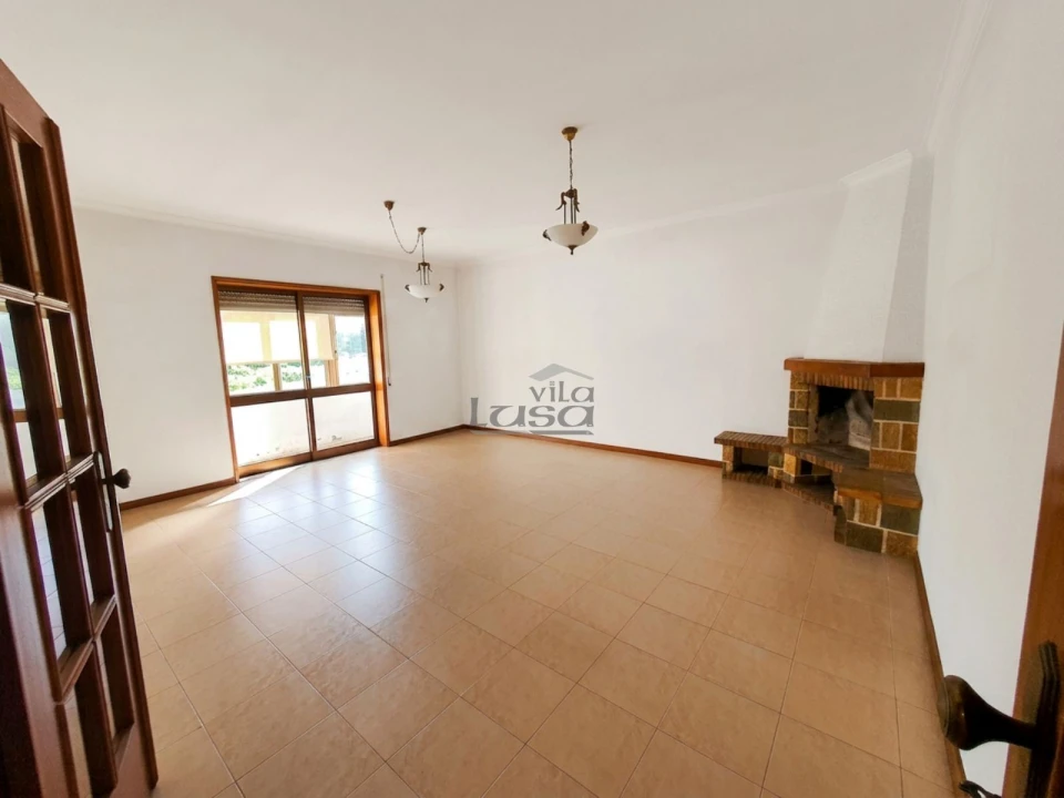 Apartamento T3 para Venda em Ermesinde Foto 2