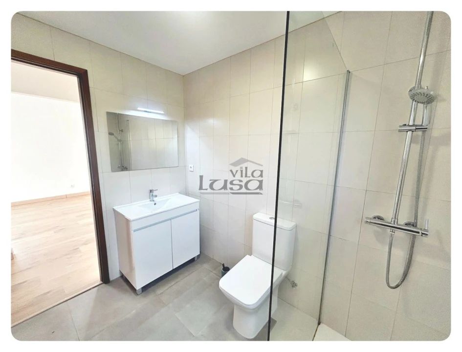Apartamento T3 para Venda em Fânzeres e São Pedro da Cova Foto 7
