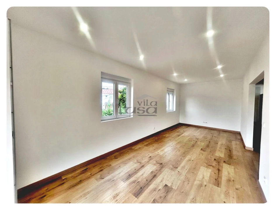 Apartamento T3 para Arrendamento em Fânzeres e São Pedro da Cova Foto 15