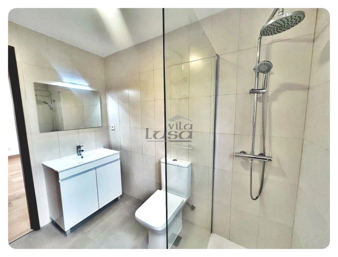 Apartamento T3 para Arrendamento em Fânzeres e São Pedro da Cova Foto 21