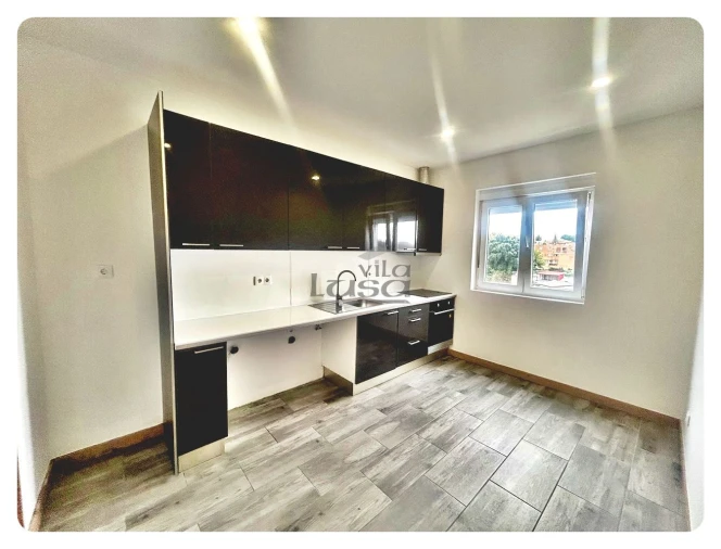 Apartamento T3 para Arrendamento em Fânzeres e São Pedro da Cova Foto 23