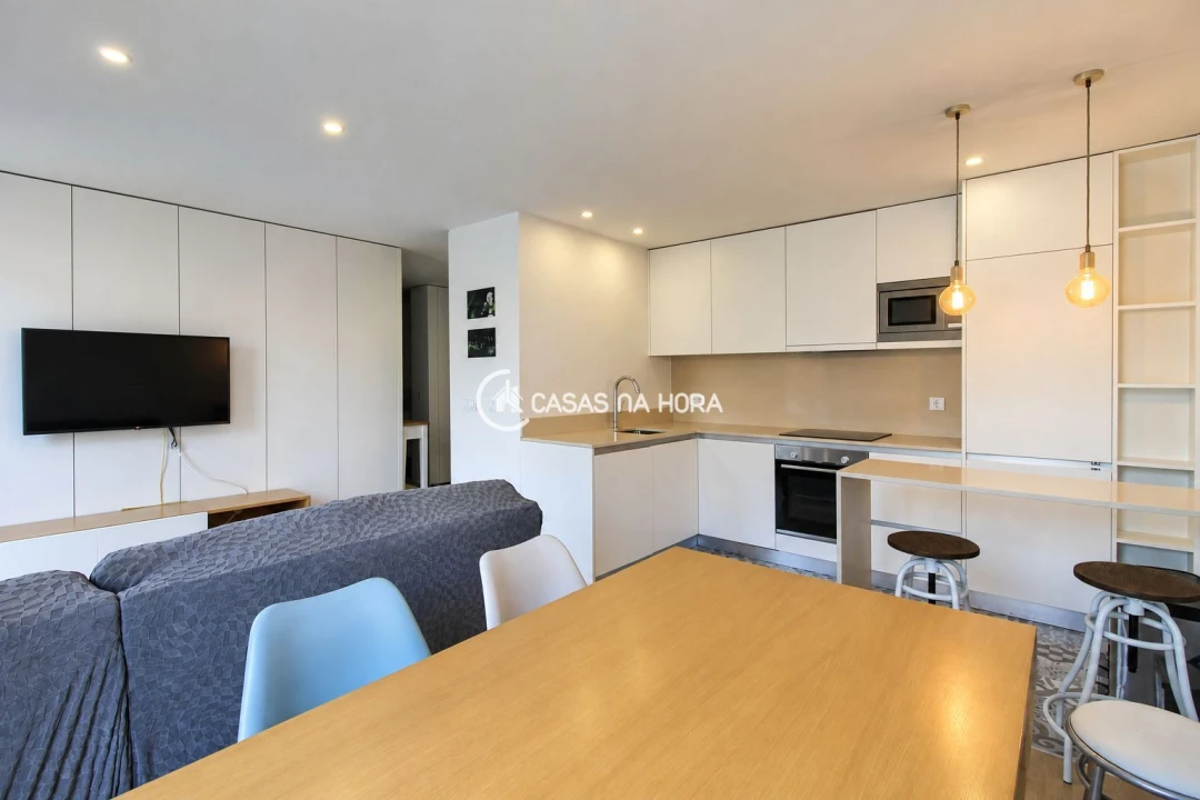 Apartamento T1 para Arrendamento em Lordelo do Ouro e Massarelos Foto 7