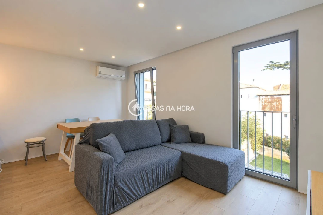 Apartamento T1 para Arrendamento em Lordelo do Ouro e Massarelos Foto 8