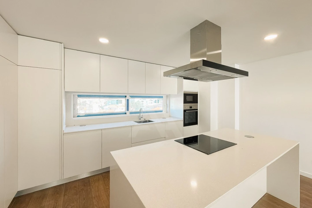 Apartamento T4 para Venda em Alcabideche Foto 5
