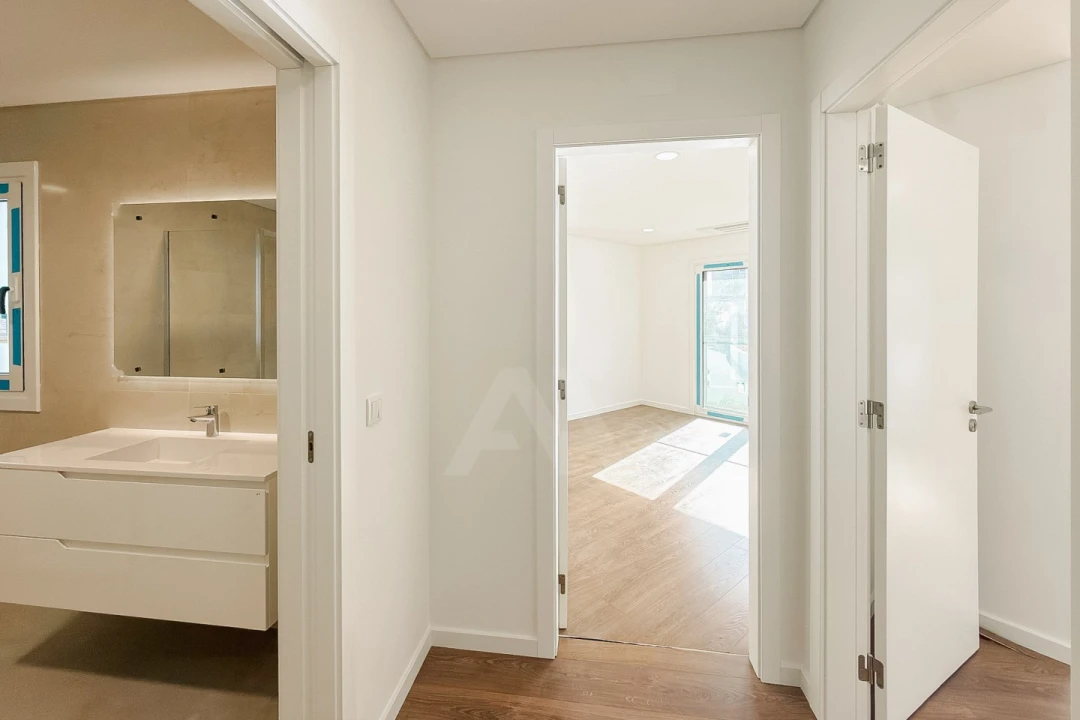 Apartamento T2 para Venda em Alcabideche Foto 13