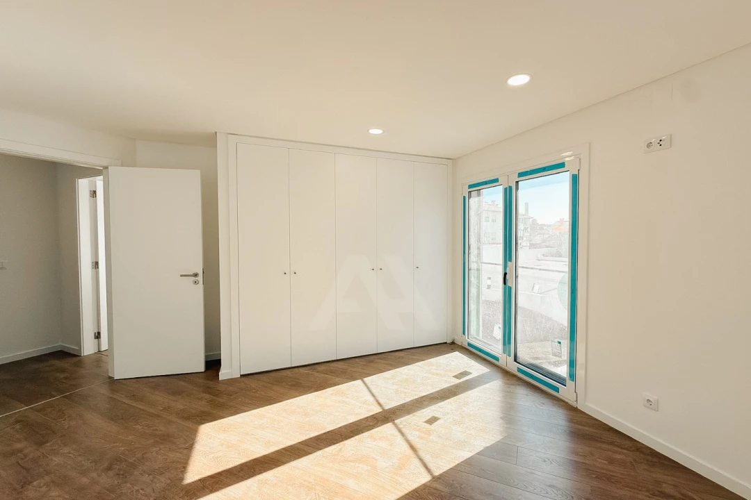 Apartamento T2 para Venda em Alcabideche Foto 17