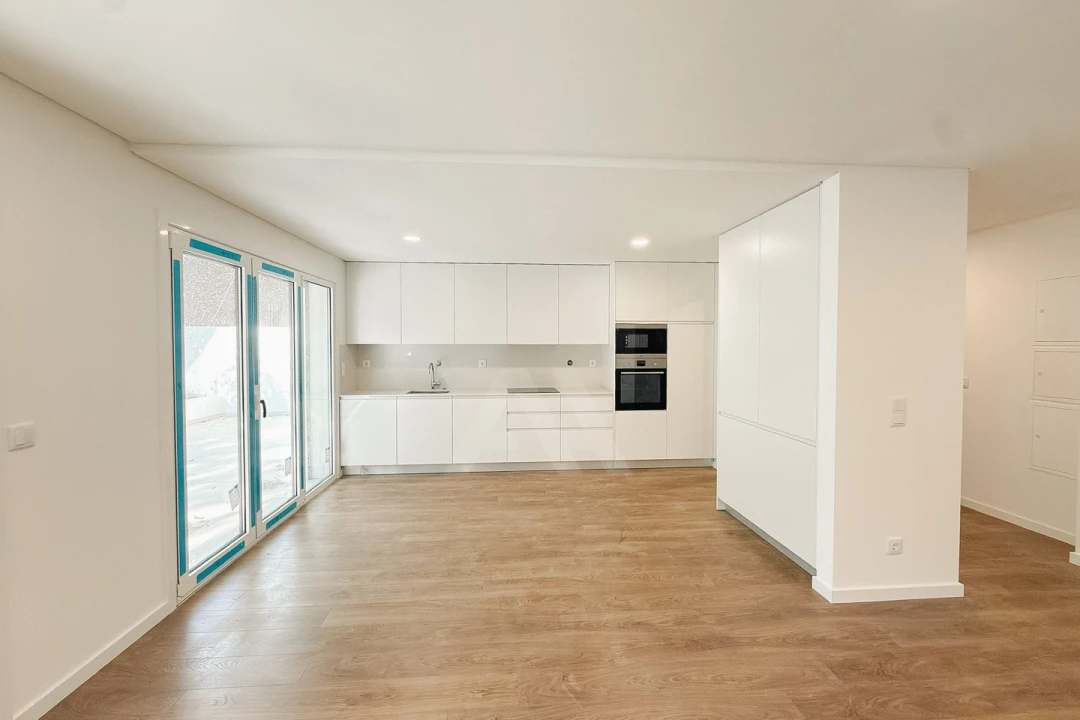 Apartamento T2 para Venda em Alcabideche Foto 6