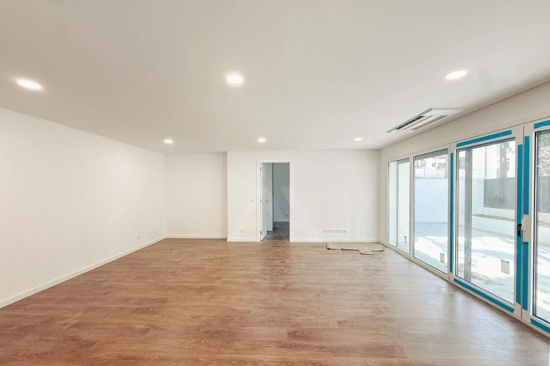 Apartamento T2 para Venda em Alcabideche Foto 8