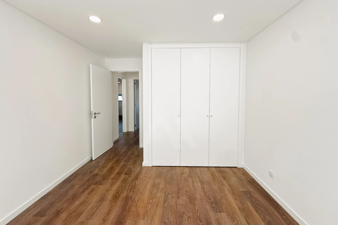 Apartamento T2 para Venda em Alcabideche Foto 3