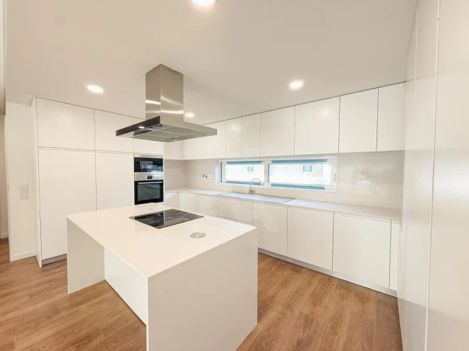 Apartamento T2 para Venda em Alcabideche Foto 13
