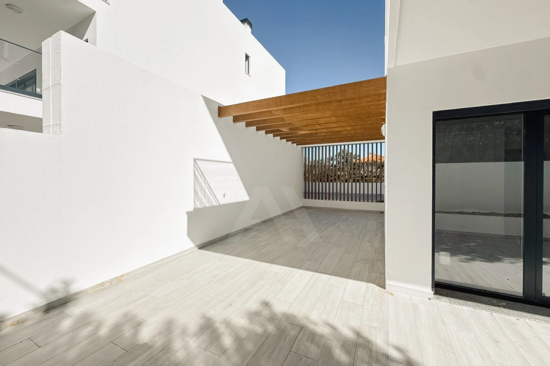 Apartamento T3 para Venda em Alcabideche Foto 4