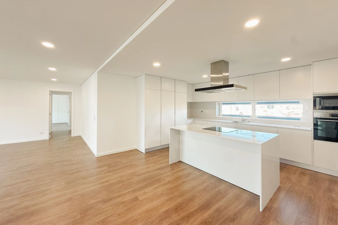 Apartamento T3 para Venda em Alcabideche Foto 4