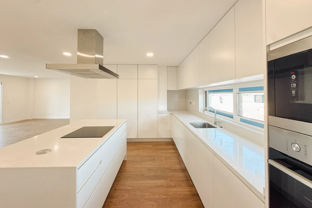Apartamento T3 para Venda em Alcabideche Foto 5