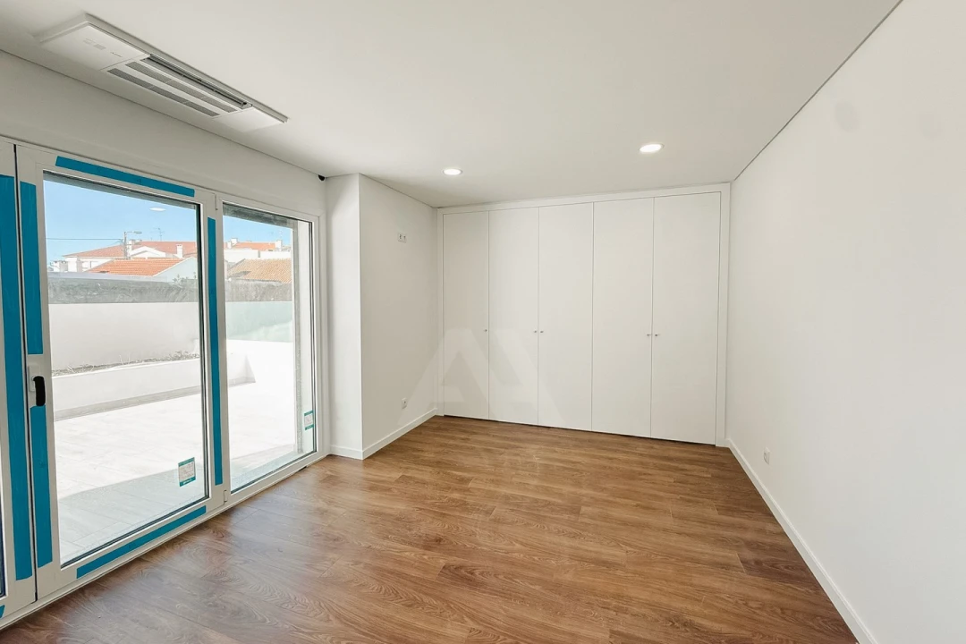 Apartamento T3 para Venda em Alcabideche Foto 13