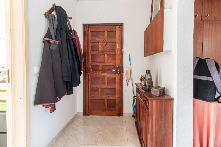 Apartamento T2 para Venda em Encosta do Sol Foto 32