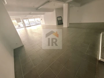 Loja para Venda em Nossa Senhora do Pópulo, Coto e São Gregório