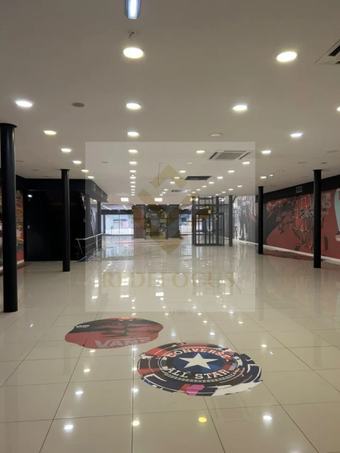 Loja para Arrendamento em Braga (São José de São Lázaro e São João do Souto)