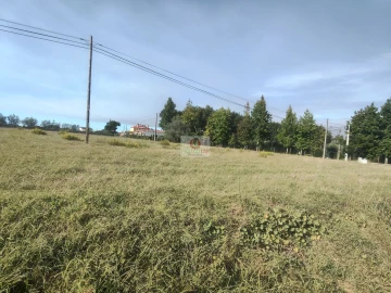 Terreno para Venda em Covões e Camarneira