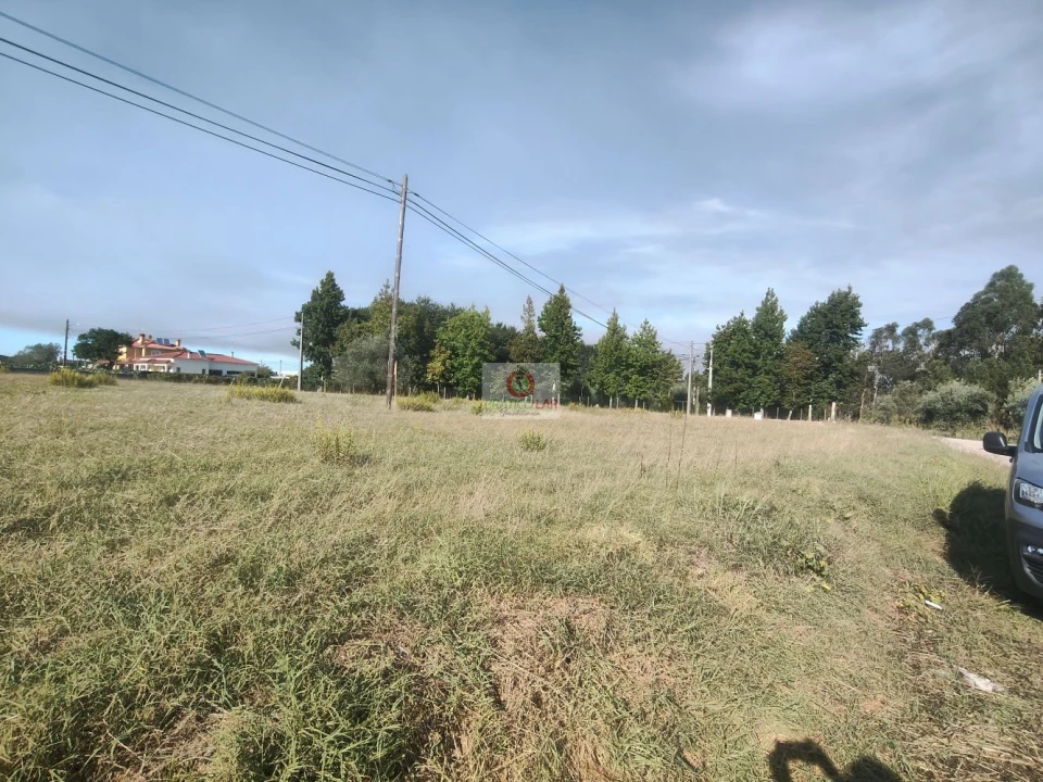 Terreno para Venda em Covões e Camarneira Foto 2