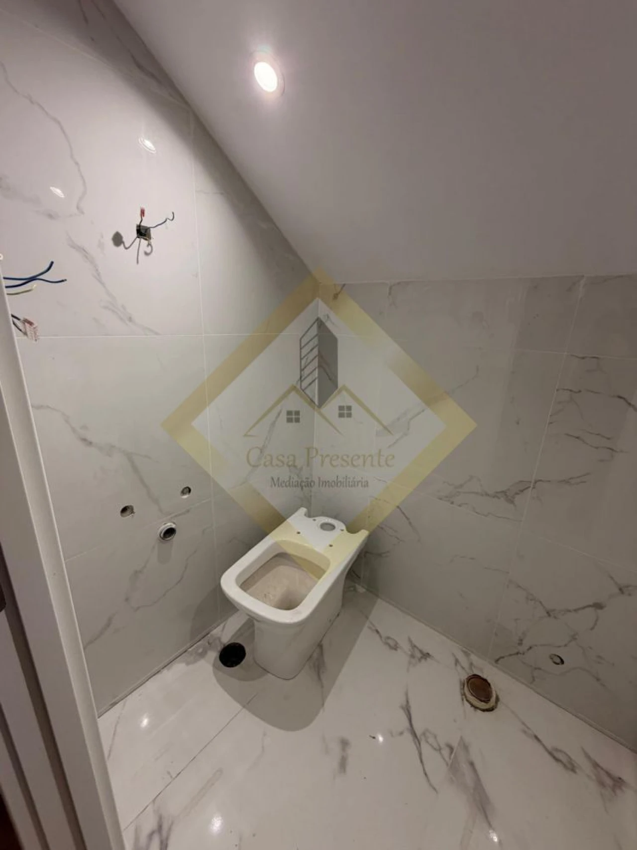 Moradia T2 para Venda em Mafamude e Vilar do Paraíso Foto 19