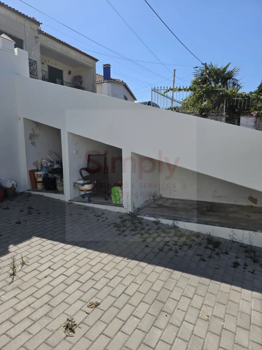 Moradia T2 para Venda em Ramalhal Foto 42