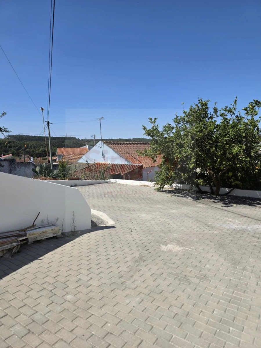 Moradia T2 para Venda em Ramalhal Foto 40
